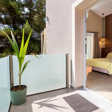 Apartment Venice Deluxe Pefkari