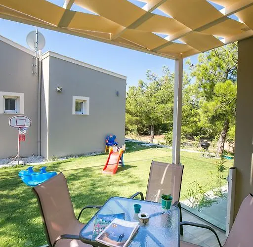 Venice Deluxe * Pefkari