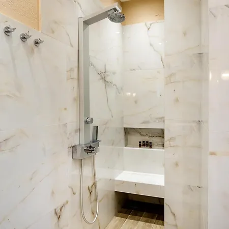 Apartament Venice Deluxe Pefkari