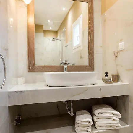 Venice Deluxe Apartment